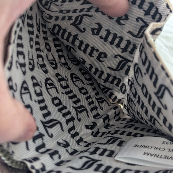 Juicy Culture Wallet - Picture 11 of 11